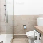 Inside Chiaia 3*