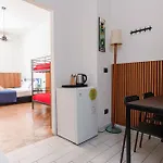 Inside Chiaia Pensión 3*