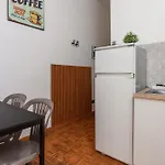 Inside Chiaia Nápoles