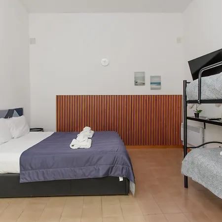 Pensionat Inside Chiaia 3*