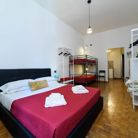 Inside Chiaia Gasthof 2*