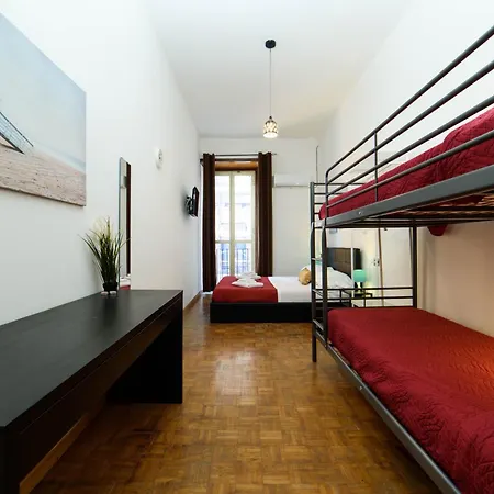 Inside Chiaia Gasthof 2*