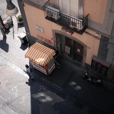 Inside Chiaia Гостевой дом 3*