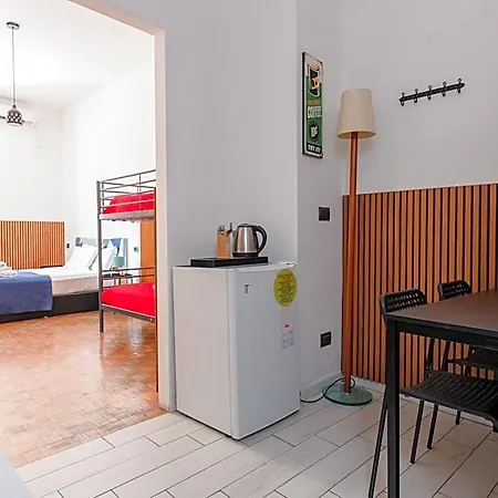 Pensjonat Inside Chiaia Neapol