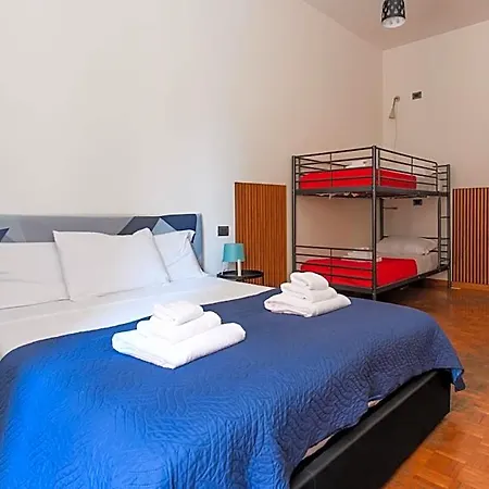 Inside Chiaia Pensjonat Neapol
