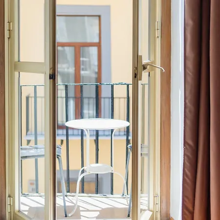 Inside Chiaia Guest house