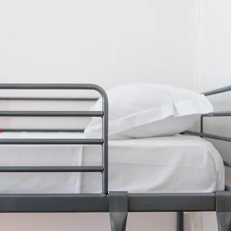 Inside Chiaia ゲストハウス