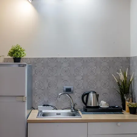 Inside Chiaia ナポリ